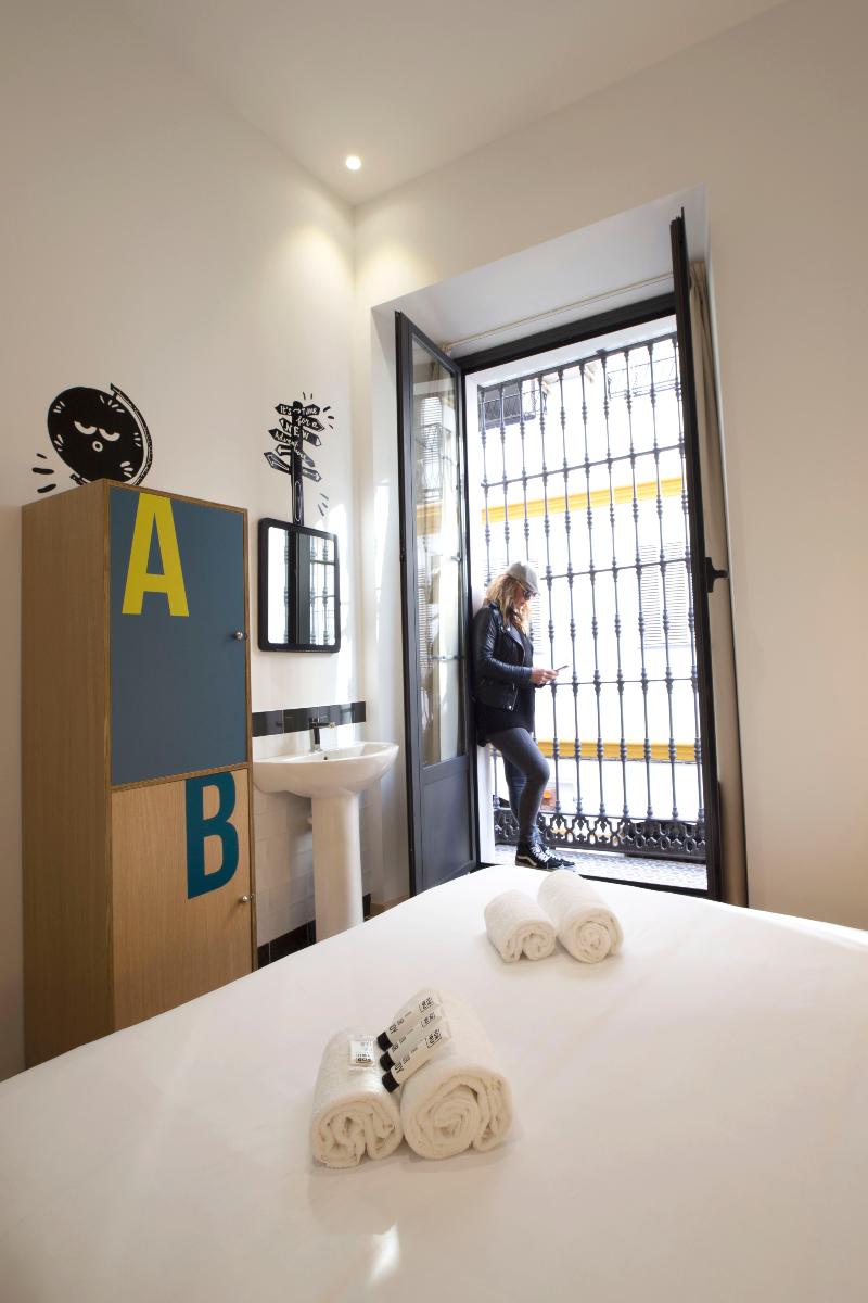 U-Sense For You Hostel Sevilla - Oda