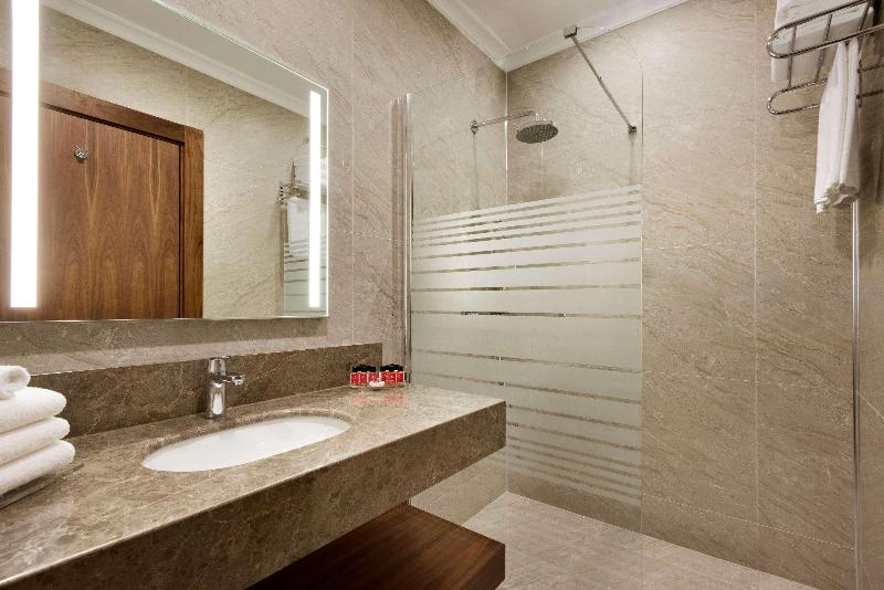Ramada By Wyndham Yalova - Oda