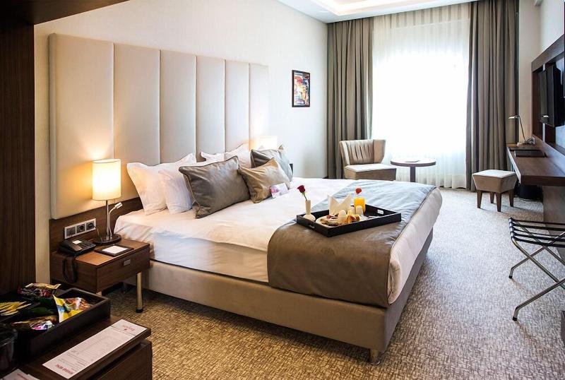 Ramada By Wyndham Yalova - Oda