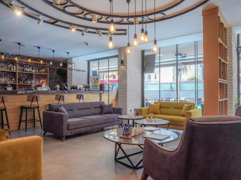 Laren Family Hotel & Spa - Lobi