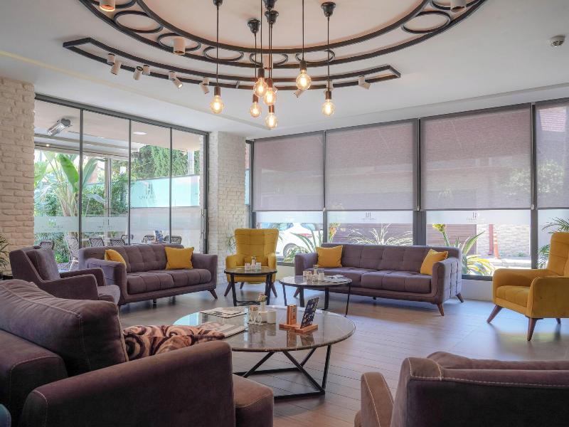 Laren Family Hotel & Spa - Lobi