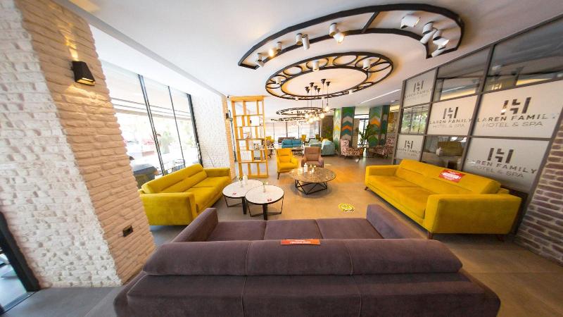 Laren Family Hotel & Spa - Lobi