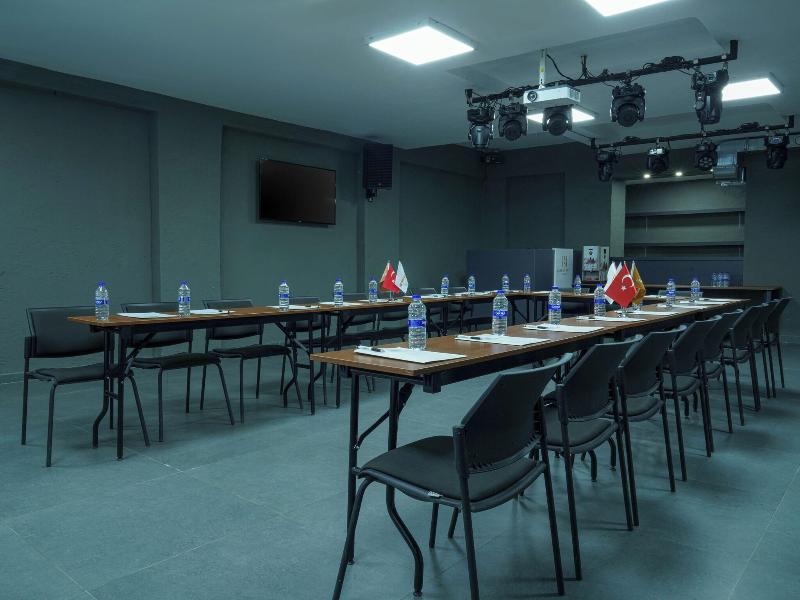 Laren Family Hotel & Spa - Toplantı