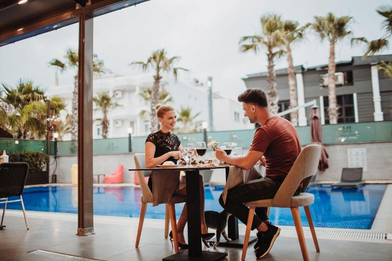 Laren Family Hotel & Spa - Havuz