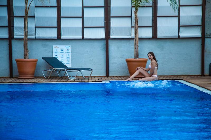 Laren Family Hotel & Spa - Havuz