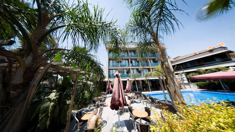 Laren Family Hotel & Spa - Teras