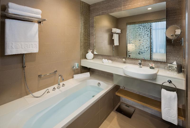 Beach Rotana Residences - Oda