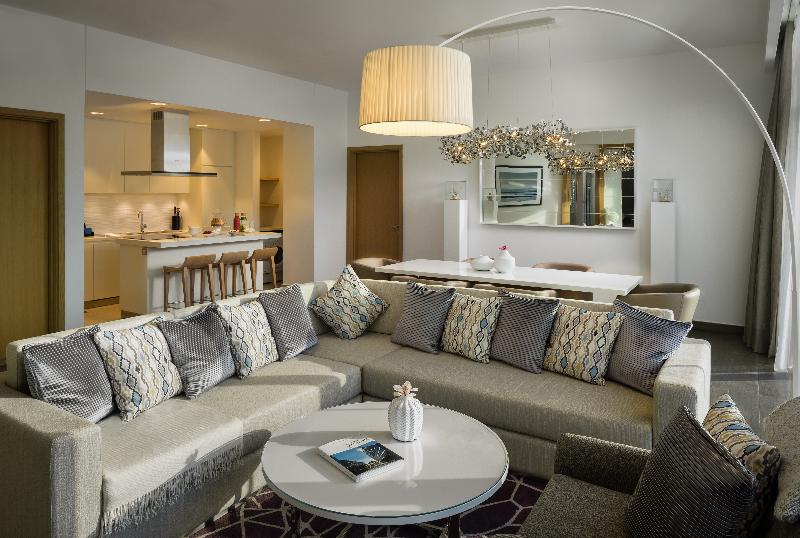 Beach Rotana Residences - Oda
