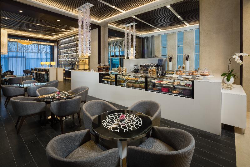 Beach Rotana Residences - Restoran