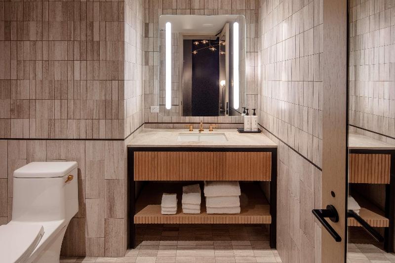 Tempo by Hilton New York Times Square - Oda