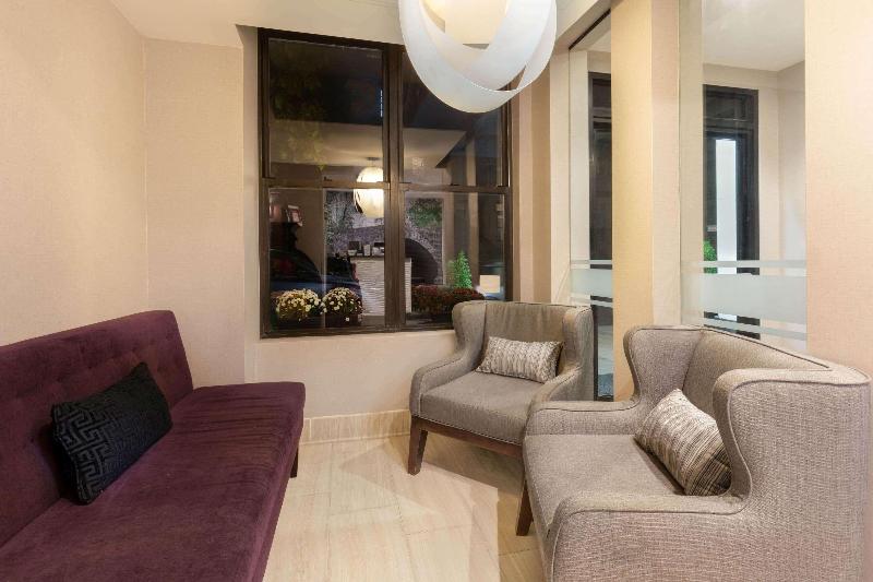 La Quinta Inn & Suites New York City Central Park - Lobi