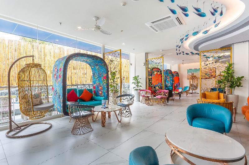 Hotel Clover Patong Phuket - Lobi