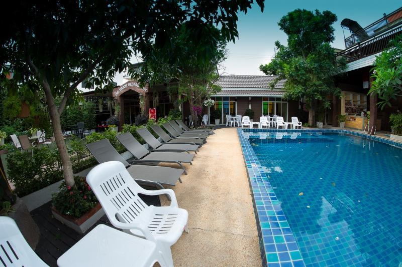 The Train Resort - Sauna & Spa - Havuz