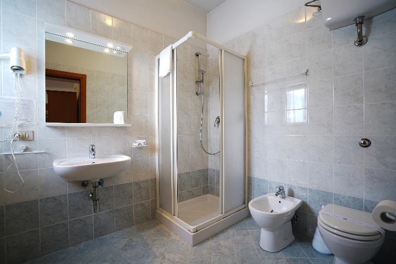 Gh Hotel Piaz - Oda