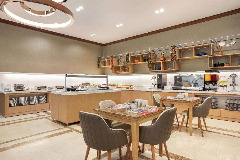 Ramada By Wyndham Istanbul Alibeykoy - Restoran