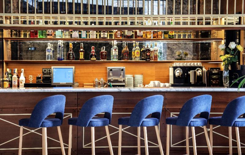 Design Plus Bex Hotel - Bar
