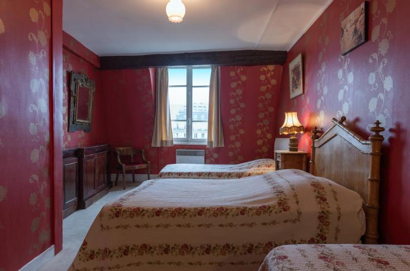 Hotel Esmeralda - Oda
