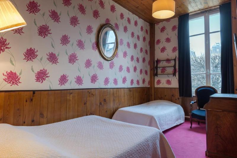 Hotel Esmeralda - Oda
