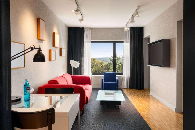 Vienna House by Wyndham Ernst Leitz Wetzlar - Oda