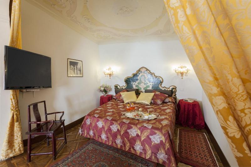 Palazzetto Pisani - Oda