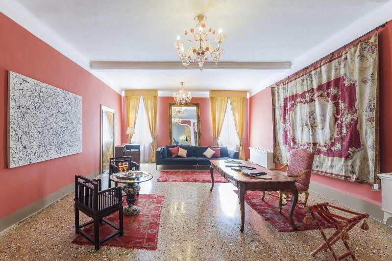 Palazzetto Pisani - Oda