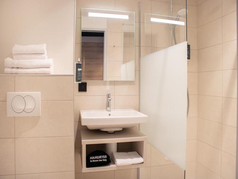 Brit Hotel Cahors - Le France - Oda