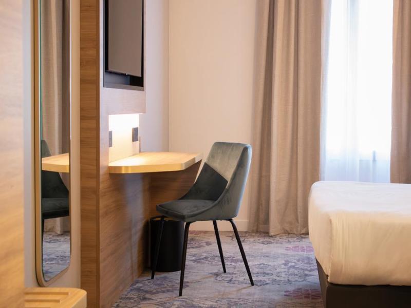 Brit Hotel Cahors - Le France - Oda
