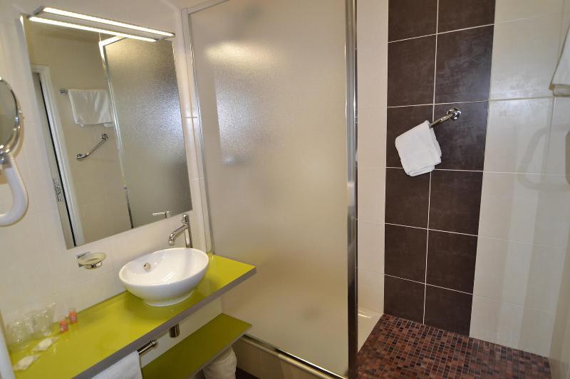 Brit Hotel Cahors - Le France - Oda
