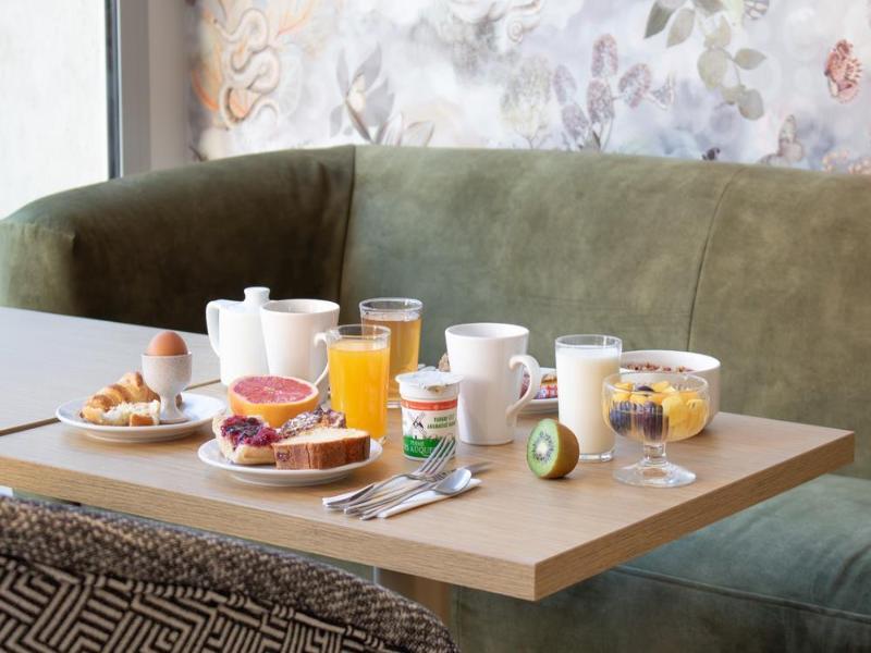 Brit Hotel Cahors - Le France - Restoran