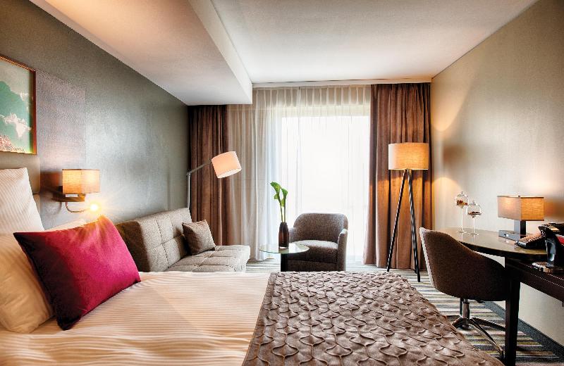 Leonardo Royal Hotel Ulm - Oda
