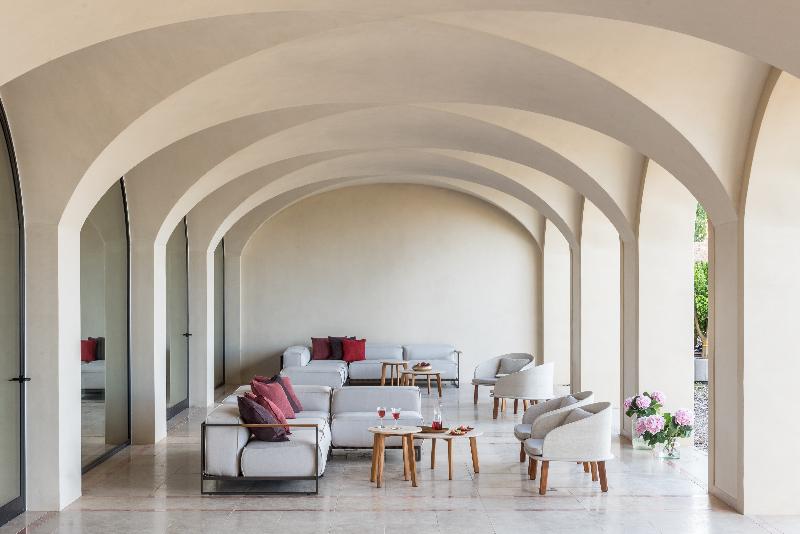 Euphoria Retreat Holistic Wellbeing DestinationSpa - Lobi