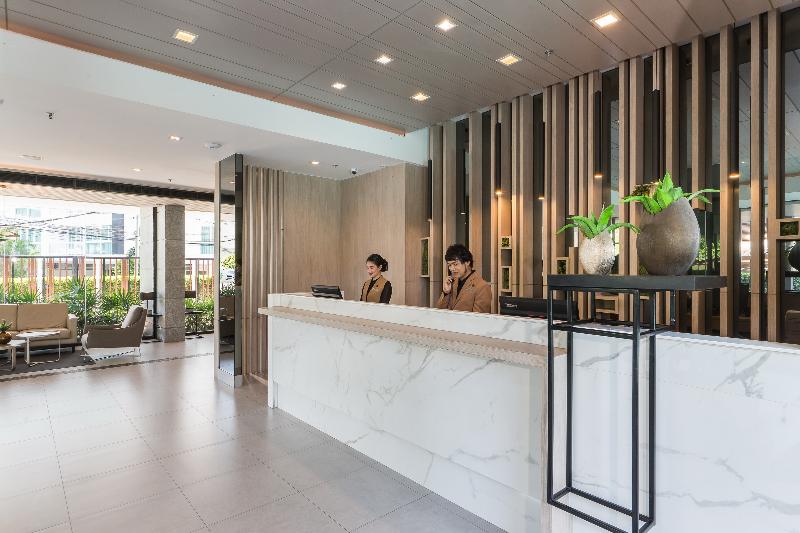 Arden Hotel and Residence by At Mind - Lobi
