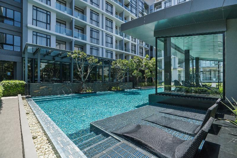 Arden Hotel and Residence by At Mind - Havuz