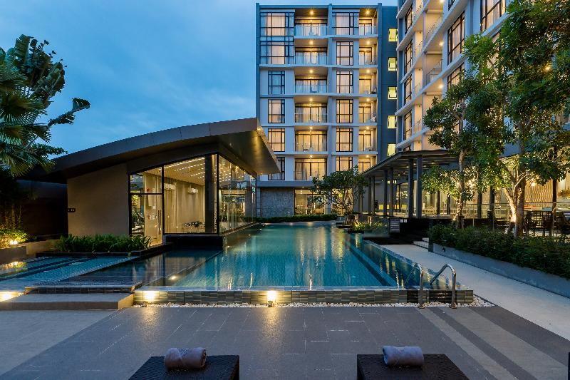 Arden Hotel and Residence by At Mind - Havuz
