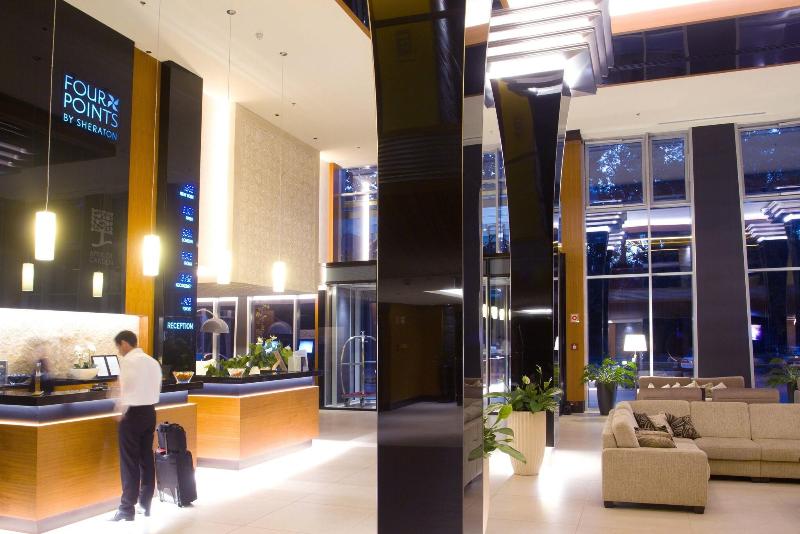 Four Points by Sheraton Kecskemet Conference - Lobi