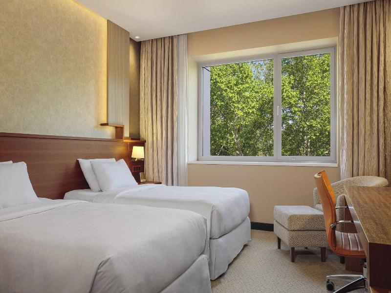 Four Points by Sheraton Kecskemet Conference - Oda