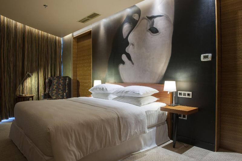 Four Points by Sheraton Kecskemet Conference - Oda