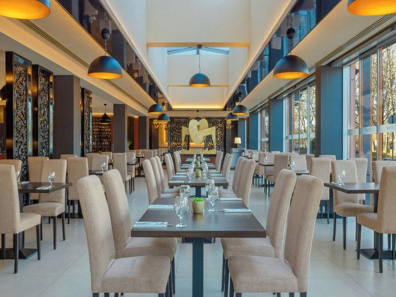 Four Points by Sheraton Kecskemet Conference - Restoran