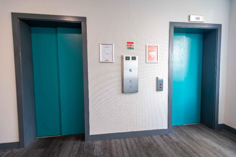 easyHotel Croydon - Lobi