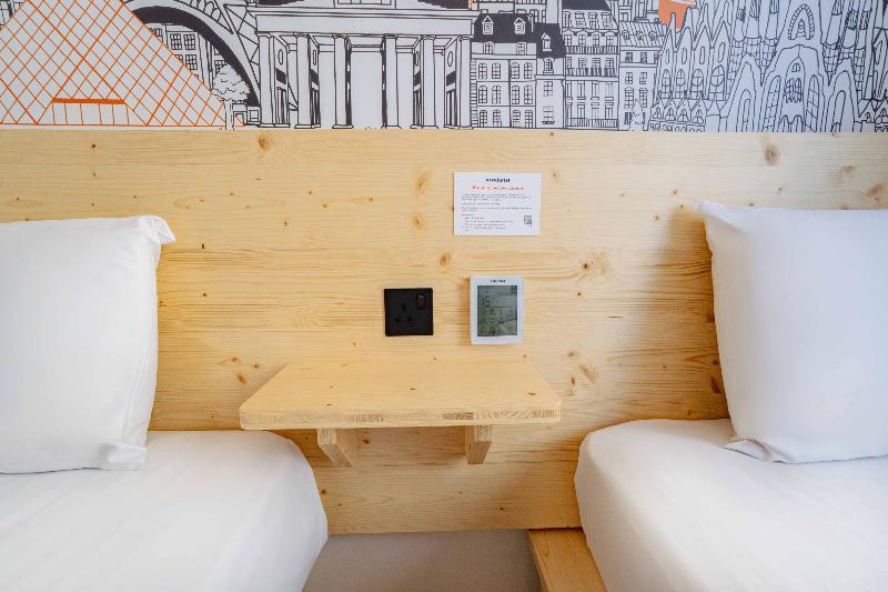 easyHotel Croydon - Oda