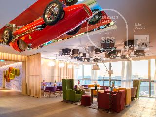 Park Inn by Radisson Dubai Motor City fotoÄŸrafÄ±