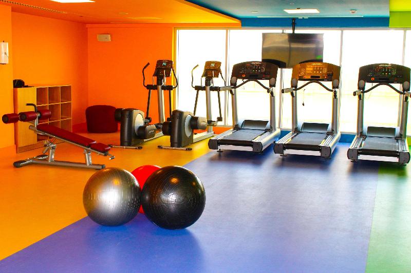 Park Inn by Radisson Dubai Motor City - Aktivite