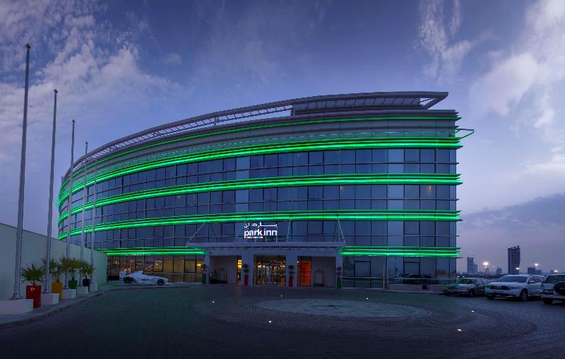 Park Inn by Radisson Dubai Motor City - Genel