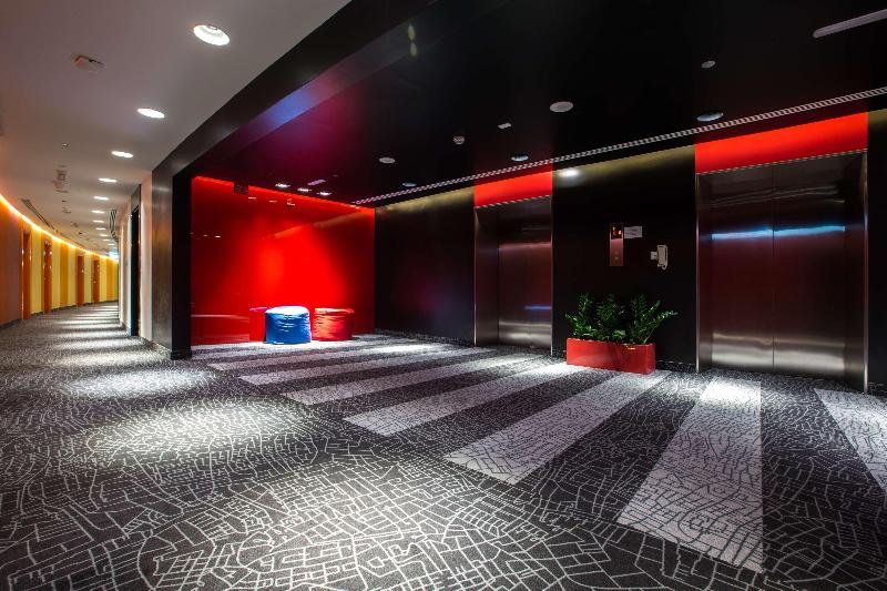 Park Inn by Radisson Dubai Motor City - Genel