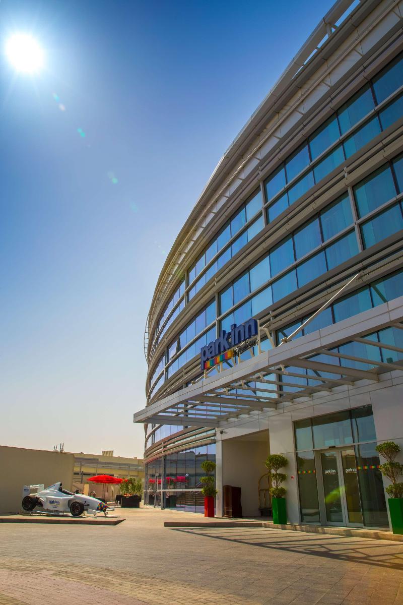 Park Inn by Radisson Dubai Motor City - Genel