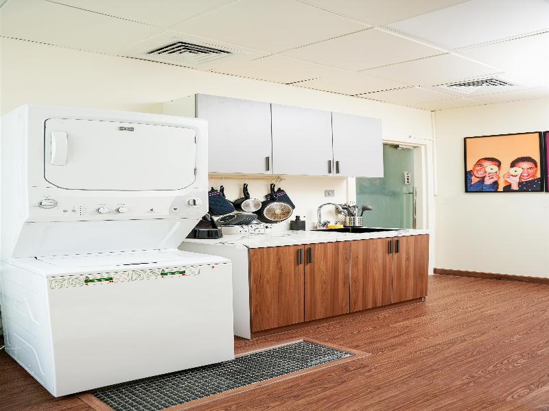 Park Inn by Radisson Dubai Motor City - Genel