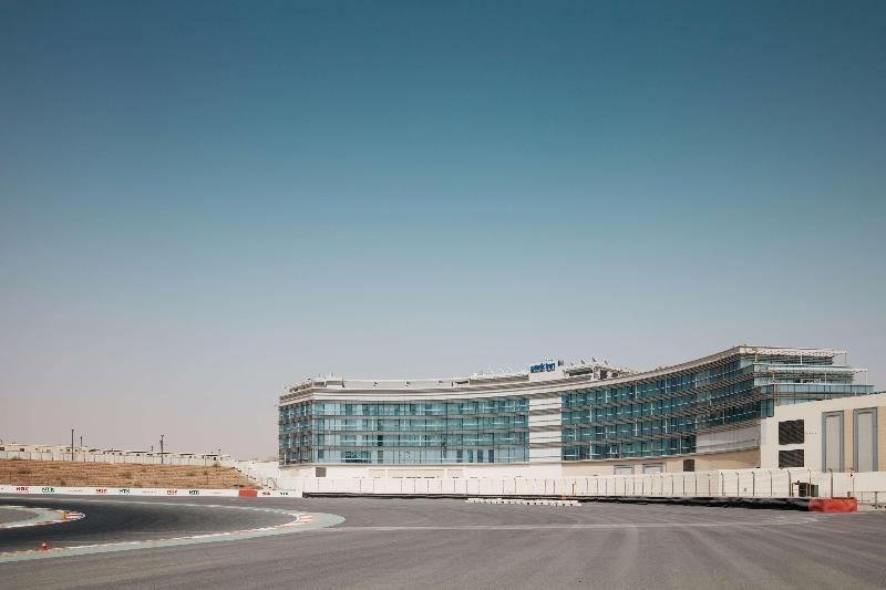 Park Inn by Radisson Dubai Motor City - Genel