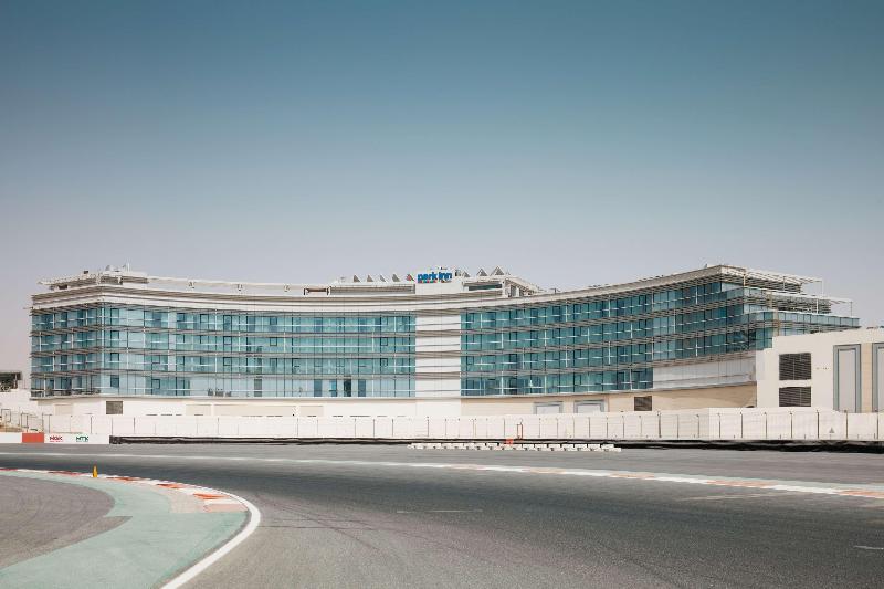 Park Inn by Radisson Dubai Motor City - Genel