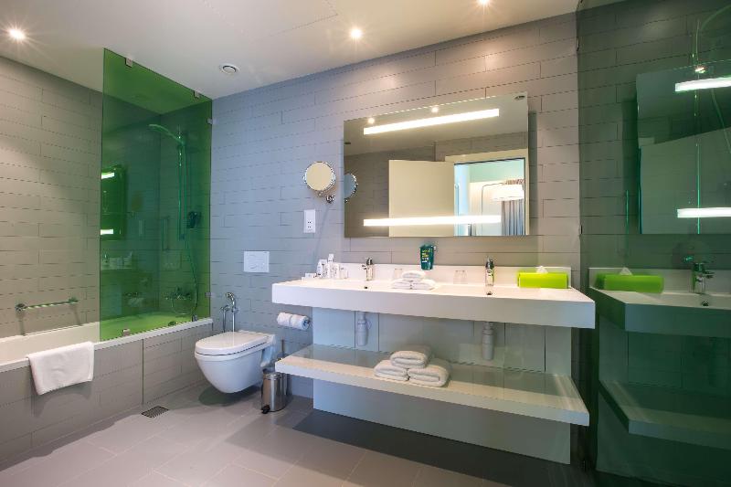 Park Inn by Radisson Dubai Motor City - Oda
