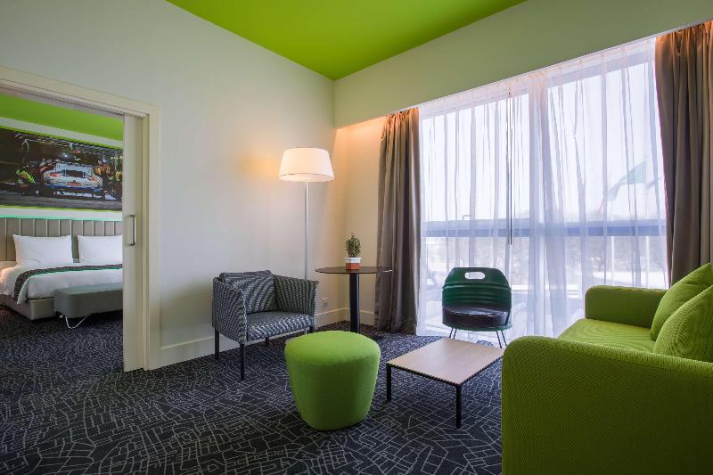 Park Inn by Radisson Dubai Motor City - Oda